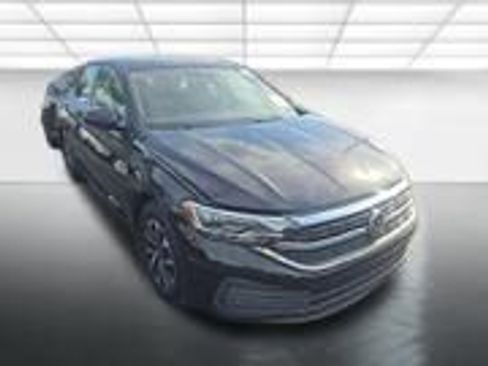 Used 2023 Volkswagen Jetta S FWD image 3