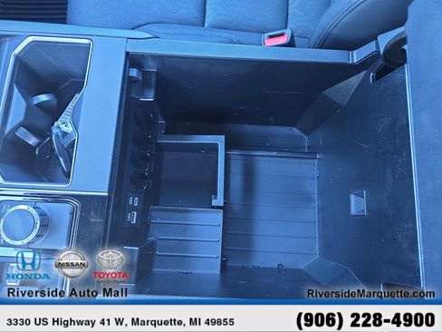 Used 2025 Toyota Tundra SR5 w/ SR5 Premium Package AWD/4WD image 20