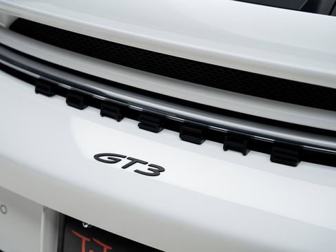 Used 2024 Porsche 911 GT3 image 30