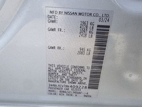 Used 2024 Nissan Altima 2.5 SR w/ SR Premium Package FWD image 34
