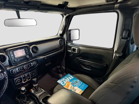 Used 2020 Jeep Wrangler Unlimited Sport S image 24