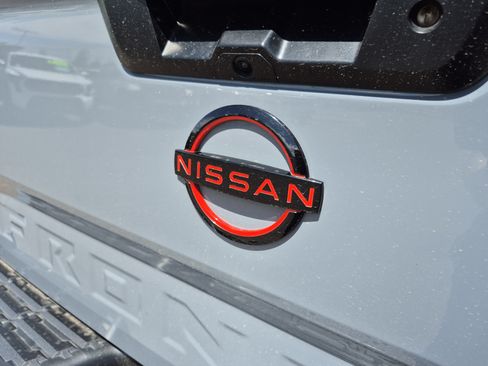 Used 2024 Nissan Frontier PRO-4X w/ Pro Convenience Package AWD/4WD image 21