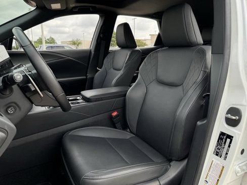 Used 2025 Lexus RX 350 Premium w/ Accessory Package (Z1) FWD image 27