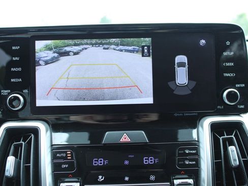 Used 2021 Kia Sorento EX w/ EX AWD X-Line Package image 18