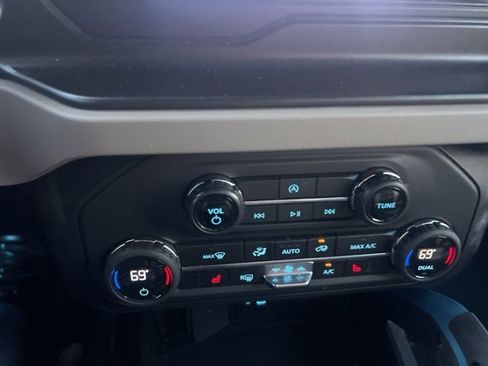 Used 2023 Ford Bronco Wildtrak image 18