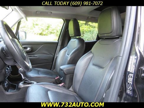 Used 2015 Jeep Renegade Limited w/ Trailer Tow Group image 19