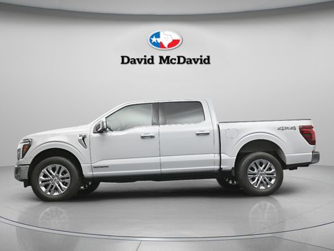 Used 2024 Ford F150 Lariat AWD/4WD image 35