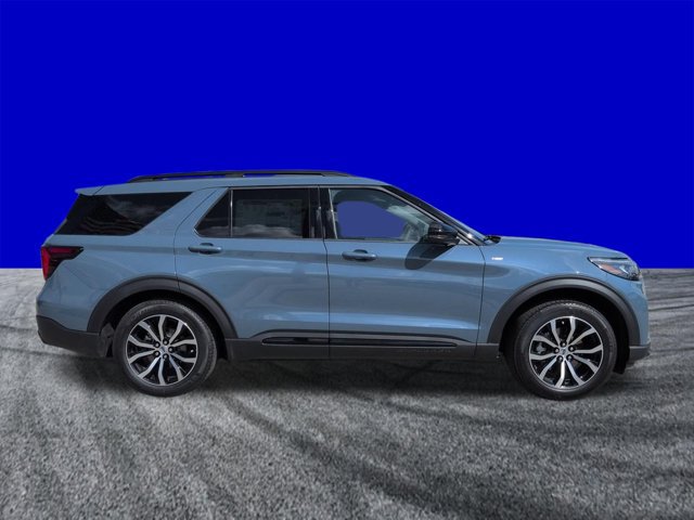 New 2026 Ford Explorer ST-Line w/ Premium Package RWD image 3
