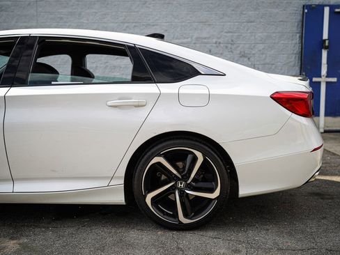 Used 2022 Honda Accord Sport image 11