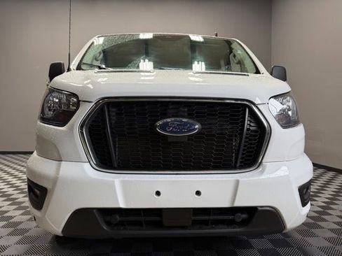 Used 2024 Ford Transit 350 XLT RWD image 3