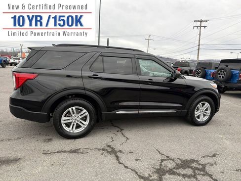 Used 2024 Ford Explorer XLT w/ Class IV Trailer Tow Package image 5