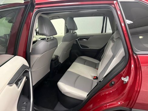 Used 2024 Toyota RAV4 Limited w/ Advanced Technology Package AWD/4WD image 23