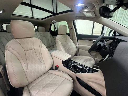 Certified 2023 Buick Envision Avenir FWD image 23