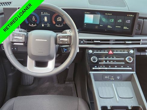 New 2026 Hyundai Santa Fe SE w/ Tow & Go Package FWD image 25