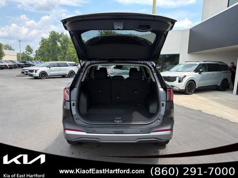New 2026 Kia Sportage LX w/ LX Convenience Package AWD/4WD image 15