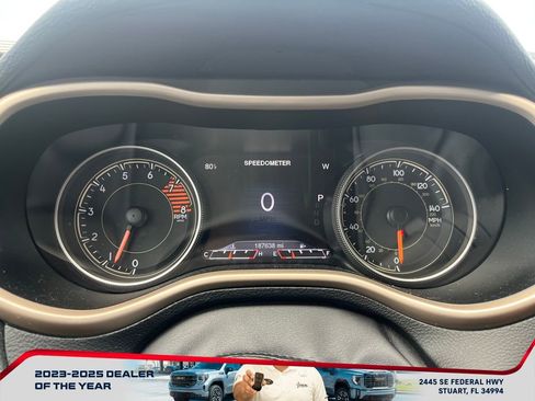 Used 2016 Jeep Cherokee Limited w/ Luxury Group image 28