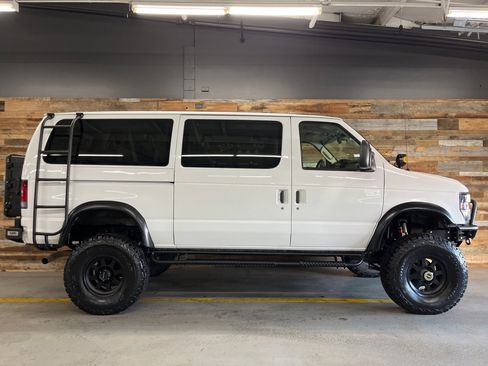 Used 2009 Ford E-350 and Econoline 350 XL image 47