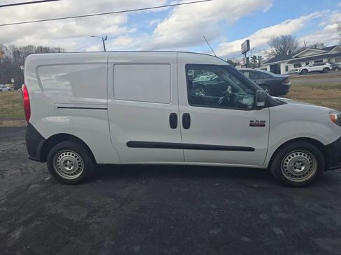 Used 2018 RAM ProMaster City Tradesman FWD image 4