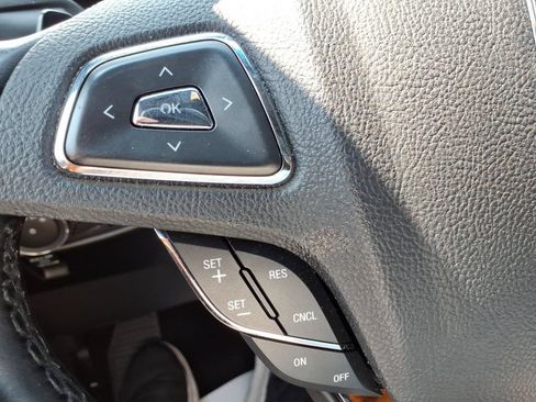 Used 2016 Lincoln MKX Select w/ Climate Package AWD/4WD image 23