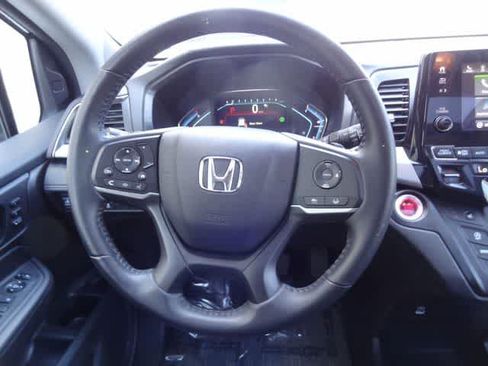 Used 2024 Honda Odyssey EX-L image 16