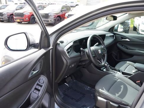 Used 2025 Buick Encore GX Preferred FWD image 14
