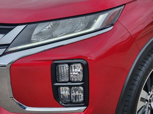 Used 2021 Mitsubishi Outlander Sport SE AWD/4WD image 8