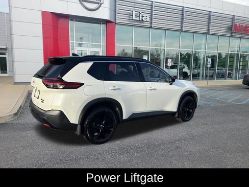 Certified 2023 Nissan Rogue SV w/ SV Premium B Package AWD/4WD image 16