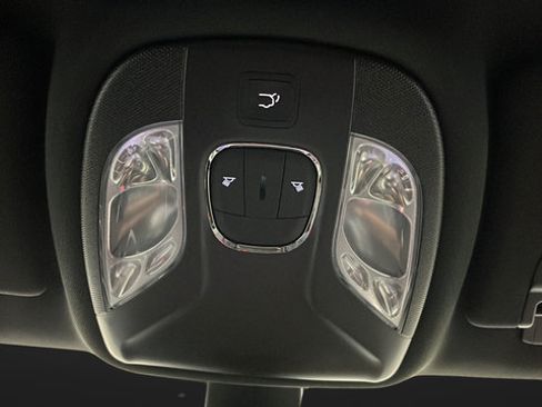New 2026 Jeep Compass Latitude AWD/4WD image 39