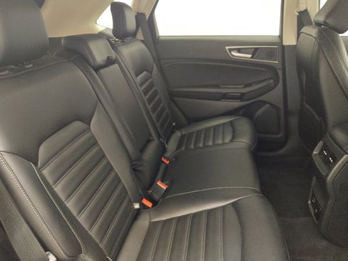Used 2021 Ford Edge SEL w/ Convenience Package FWD image 19