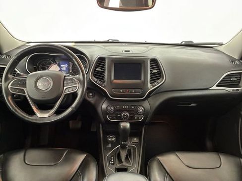 Used 2021 Jeep Cherokee Latitude Plus image 20