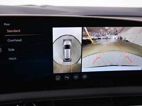 New 2025 Cadillac Optiq Sport 2 w/ LPO, ONYX Package AWD/4WD image 30