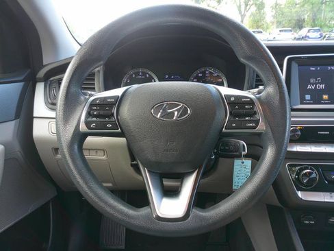 Used 2018 Hyundai Sonata SE image 13