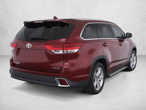 Used 2019 Toyota Highlander Limited FWD image 7