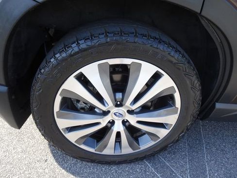 Used 2019 Subaru Ascent Touring w/ Popular Package #3 image 37