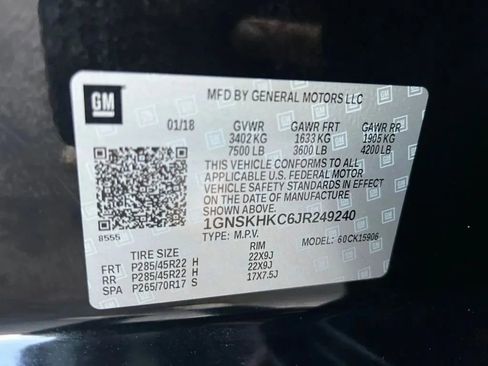 Used 2018 Chevrolet Suburban LT w/ Luxury Package image 28