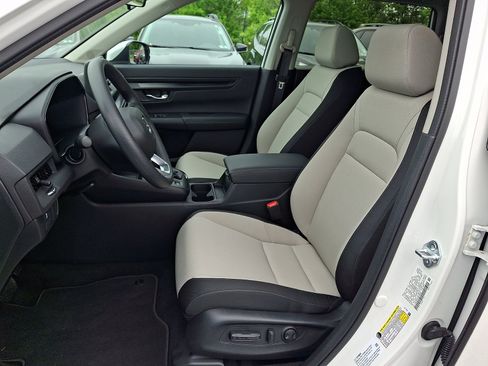 Used 2025 Honda CR-V EX image 13