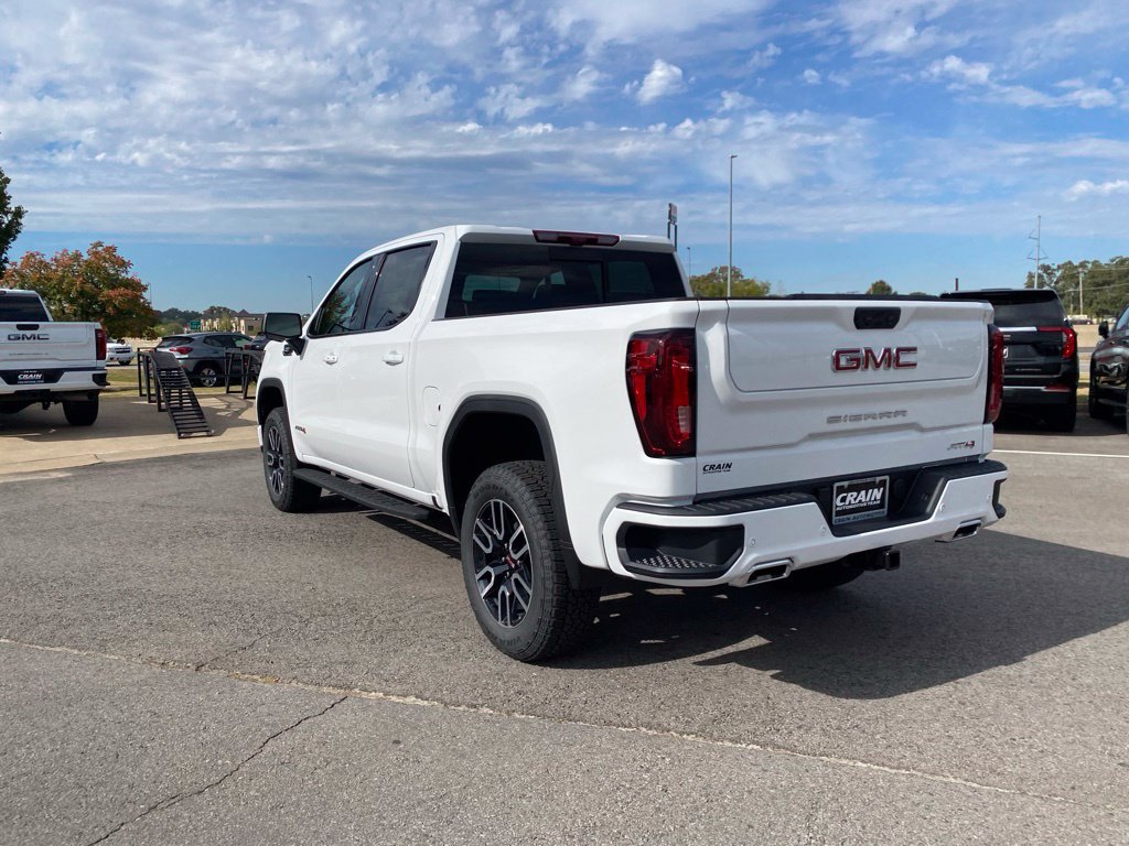 New 2026 GMC Sierra 1500 AT4 w/ AT4 Premium Package AWD/4WD image 11