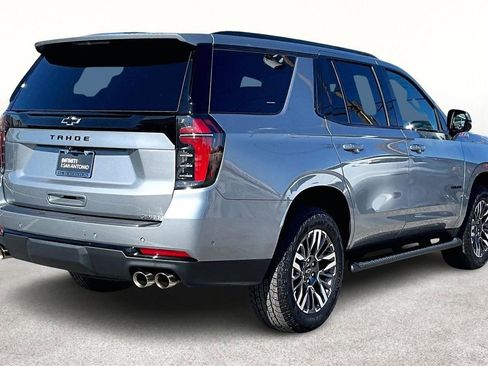 Used 2025 Chevrolet Tahoe Z71 image 2