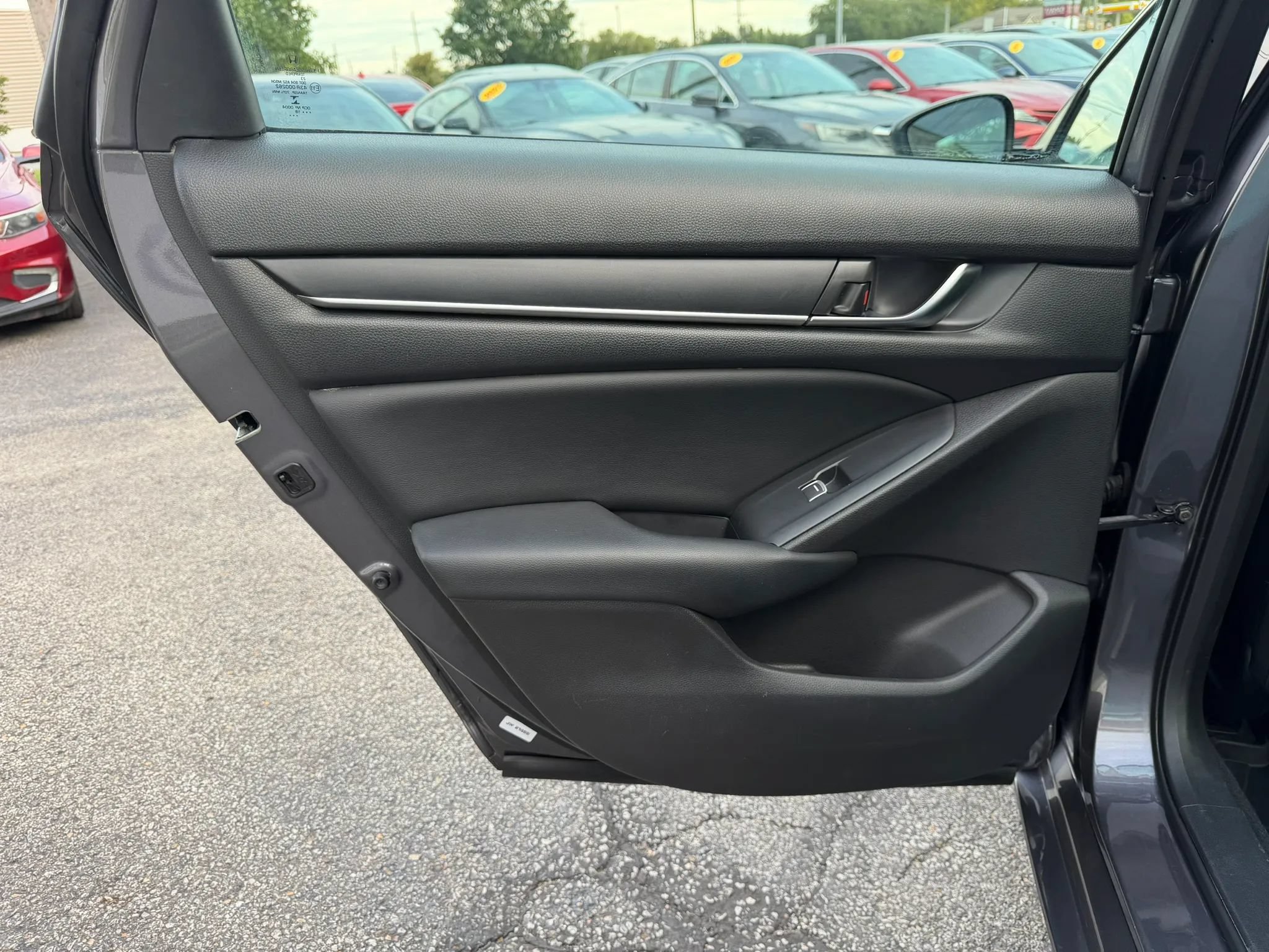 Used 2018 Honda Accord Sport image 16