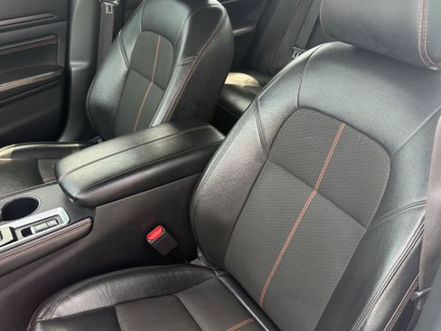 Used 2021 Nissan Altima 2.5 SR AWD/4WD image 11