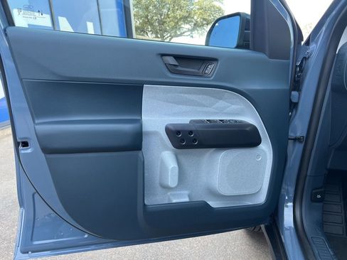 New 2026 Ford Maverick XLT w/ XLT Luxury Package image 10