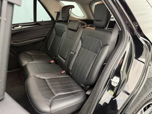 Used 2016 Mercedes-Benz GLE 350 image 28