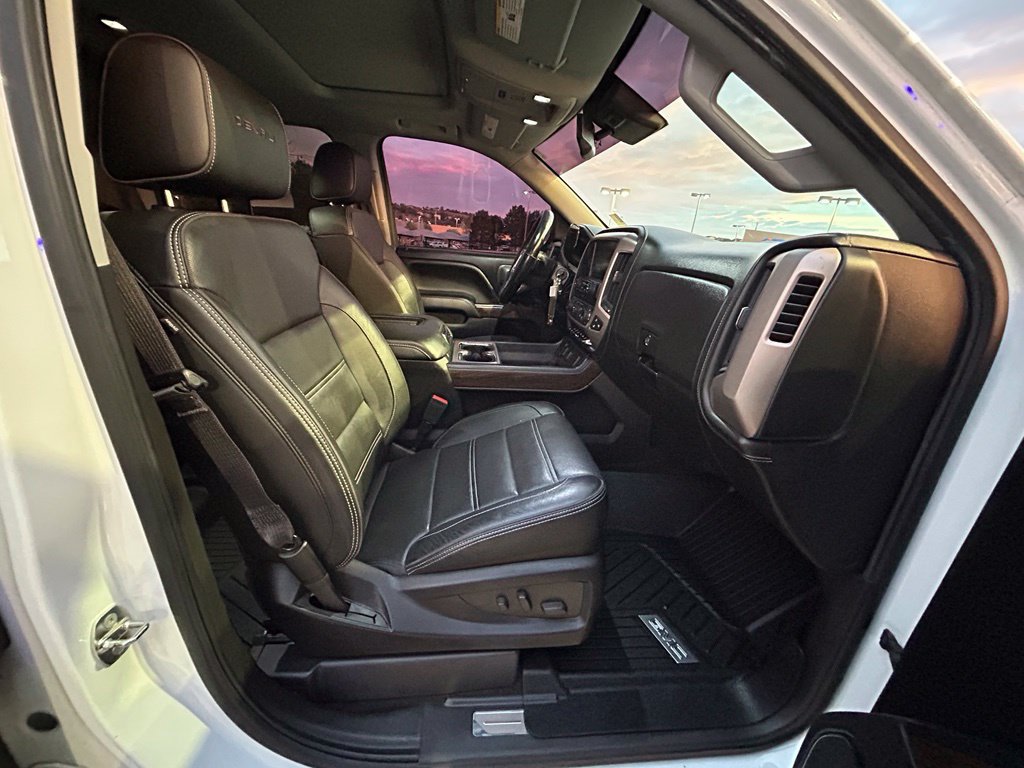 Used 2018 GMC Sierra 1500 Denali AWD/4WD image 30