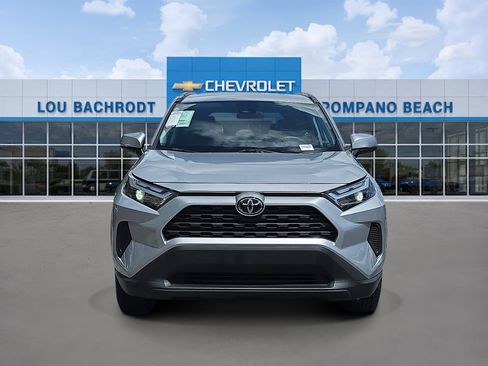 Used 2024 Toyota RAV4 XLE FWD image 2