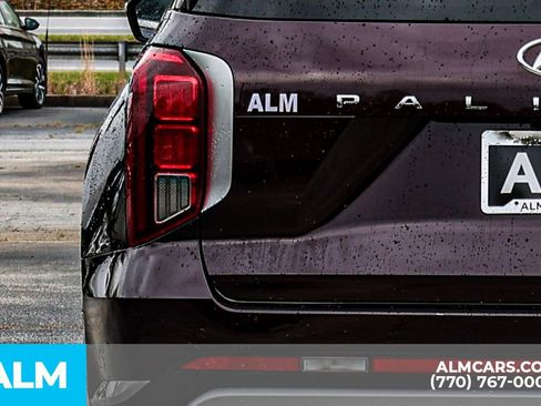 Used 2025 Hyundai Palisade SEL FWD image 13