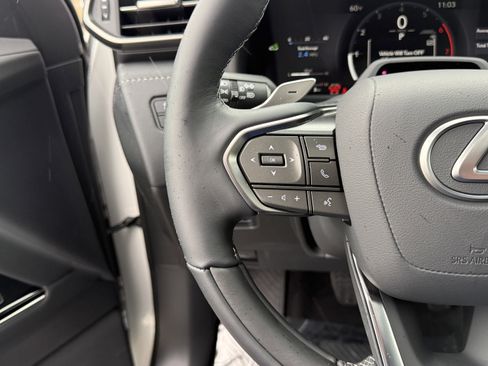 New 2026 Lexus LX 600 4WD w/ Luxury Package image 21