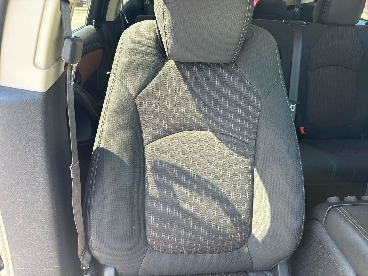 Used 2015 Chevrolet Traverse LT w/ Style and Technology Package FWD image 10