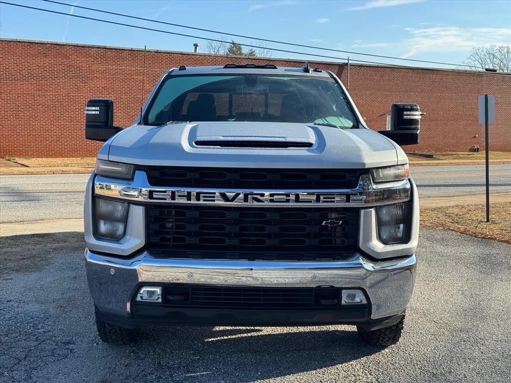 Used 2022 Chevrolet Silverado 3500 LT AWD/4WD image 8