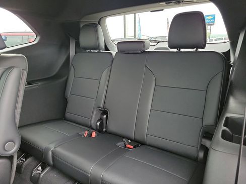 New 2026 Buick Enclave Preferred image 9