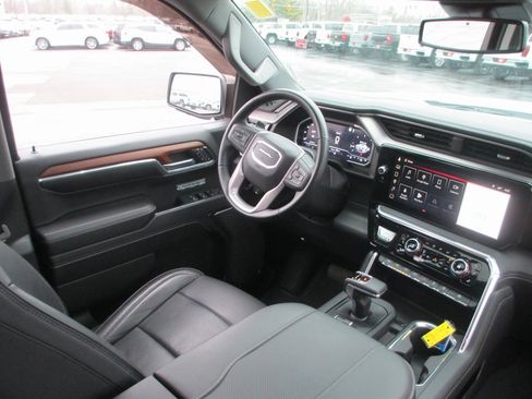 Certified 2023 GMC Sierra 1500 Denali image 25